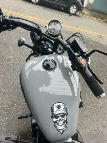 Shadow 600