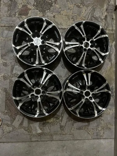 Roda marca Noova aro 16 