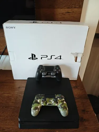 PS4 Slim 1TB + 2 controles na caixa