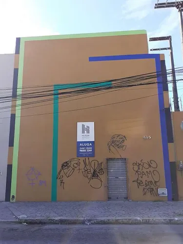 Prédio comercial para aluguel possui 311m² em Praia de Iracema - Fortaleza - CE.