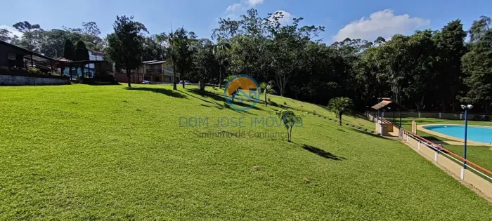 Casa em Condomínio para Locação