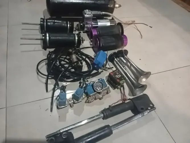 Suspensão ar gm..vendo ou troco por som automotivo completo