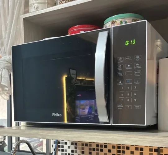 Microondas Philco Porta espelhado 110v 