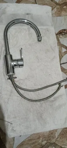 Vendo uma torneira da Roca, modelo água quente e fria