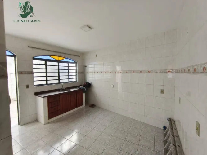 Locação/Venda! Casa no bairro Vila Bianchi - Bragança Paulista SP.