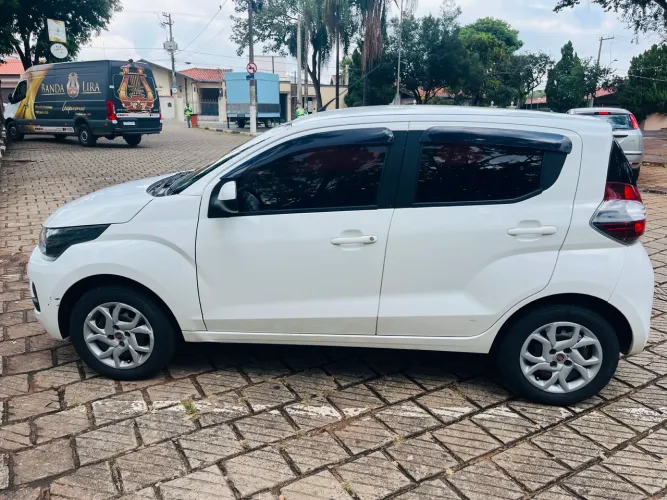 Fiat Mobi Drive 1.0 Flex 6V 5P 2018