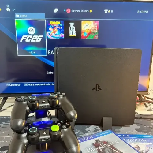 PS4 slim 500gb + 2 controles originais + jogos