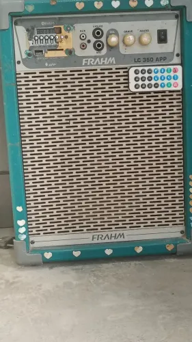 Caixa Amplifica com bluetooth e USB