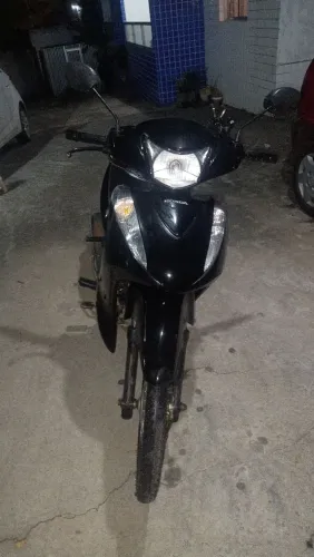  Honda Biz 110i 2016 Preta - Econômica, Conservada e Aceito Troca 
