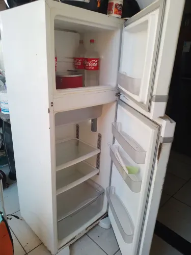 Geladeira consul frosfri 340litros