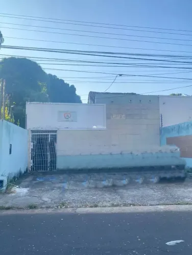 CASA COMERCIAL PARA ALUGAR NO BAIRRO CENTRO/N