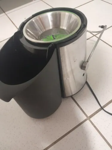 Centrifuga de fruta (Mondial)
