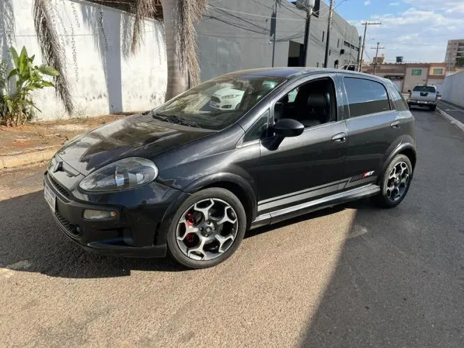 Fiat Punto T-jet 1.4 16V Turbo 5P 2013