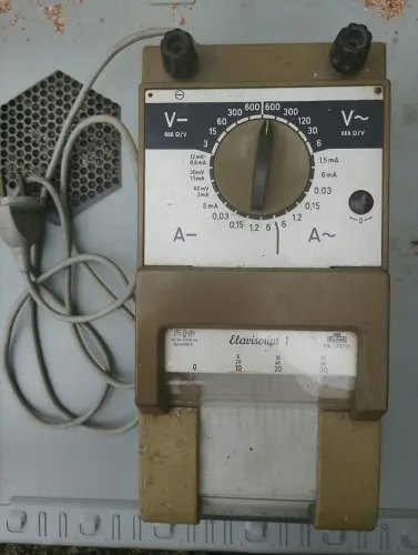 Multímetro analógico vintage registrador, modelo Elaviscript 1