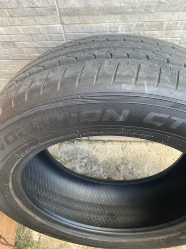 Pneu 235/55 18