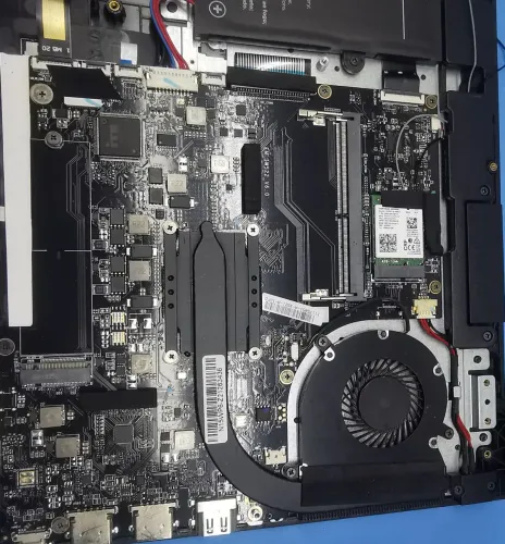Placa mãe vaio fe15 core i3 10 geração perfeito estado  apenas a placa mãe