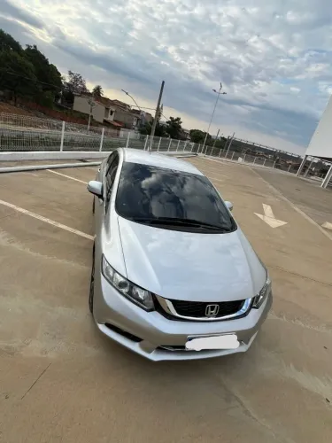 Honda Civic Sedan LXR 2.0 Flexone 16V Aut. 4P 2016