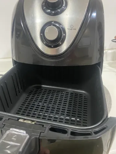 Air Fryer Mondial 5L seminova