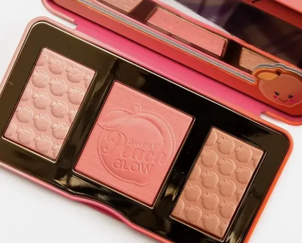Paleta Too Faced Sweet Peach Glow