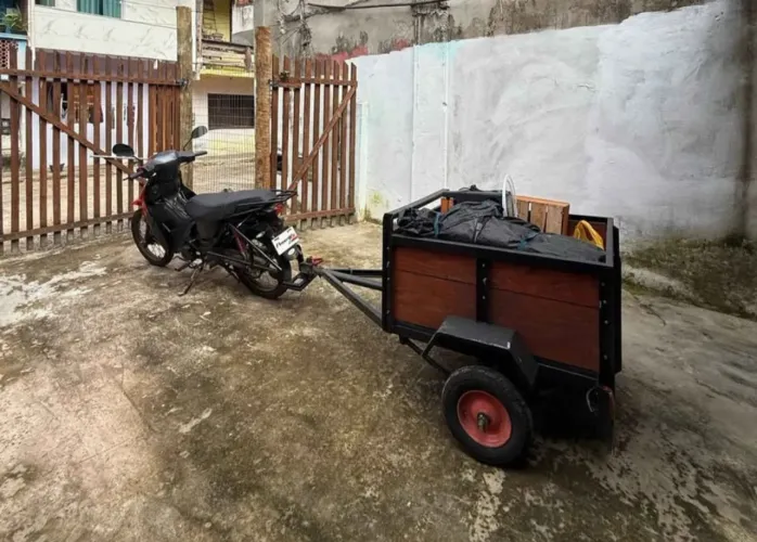 Carretinha para moto e carro