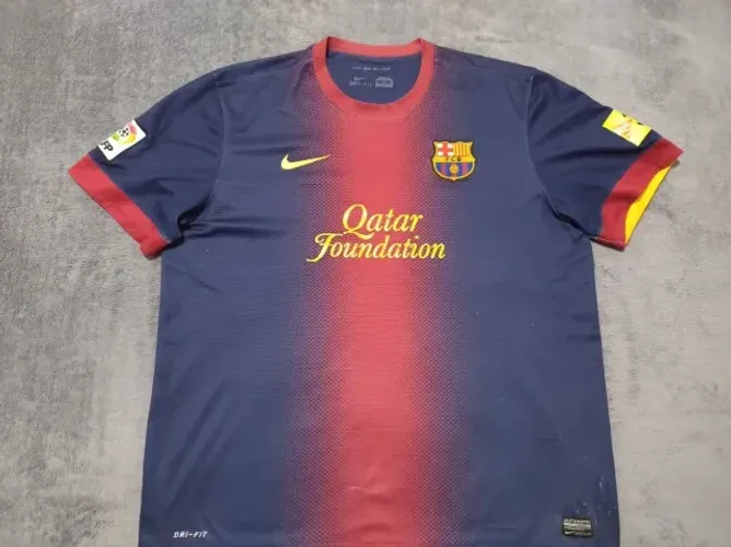 Camisa Oficial Barcelona 2012-2013 Nike, tamanho EG (62x74cm). Ler anúncio.
