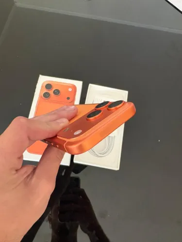 iPhone 17 pro tenho essas 2 cor