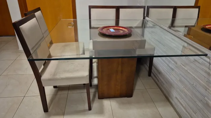 Mesa de jantar + buffet