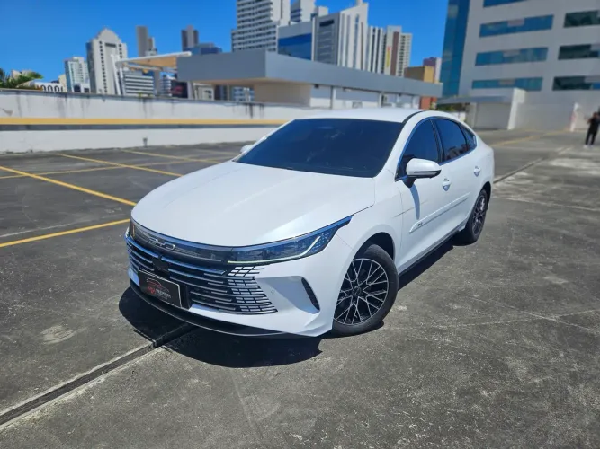 BYD King GS 1.5 16V Híbrido Aut. 2026