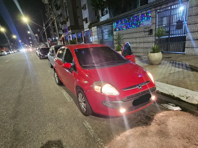 Fiat Punto Essence Dualogic 1.6 Flex 16V 5P 2013