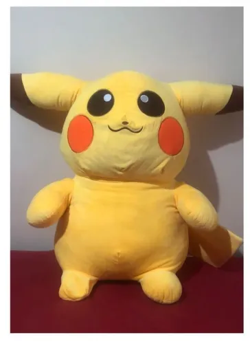 Pikachu de Pelúcia 