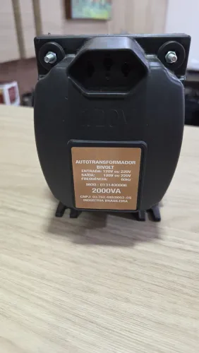 Transformador 220/127V 2000VA