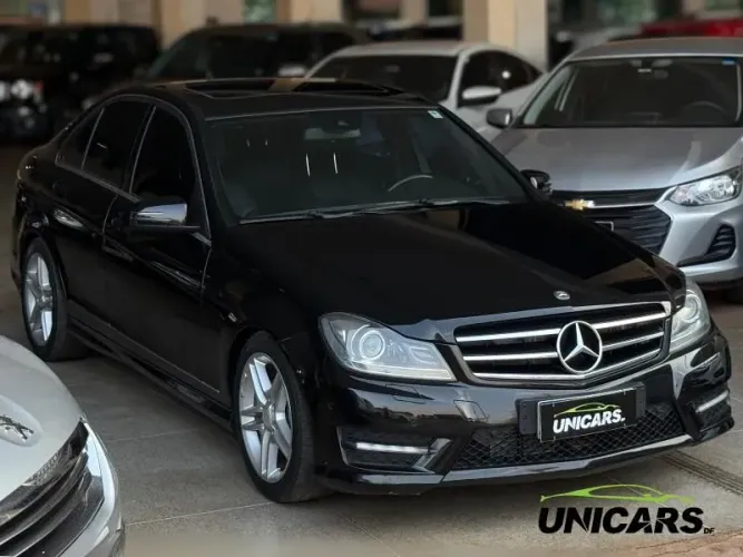 Mercedes-Benz C-250 Avantgarde 2.0 TB 211cv Aut. 2012