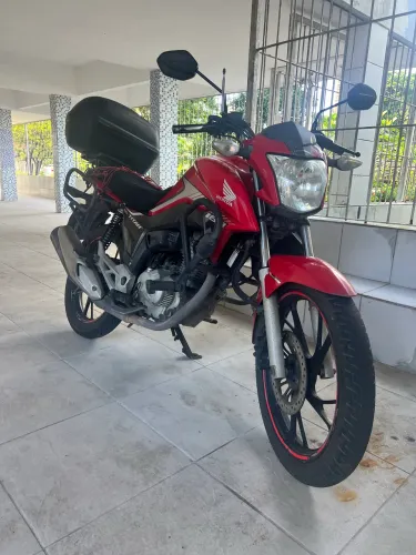 Titan 160 2018 único dono