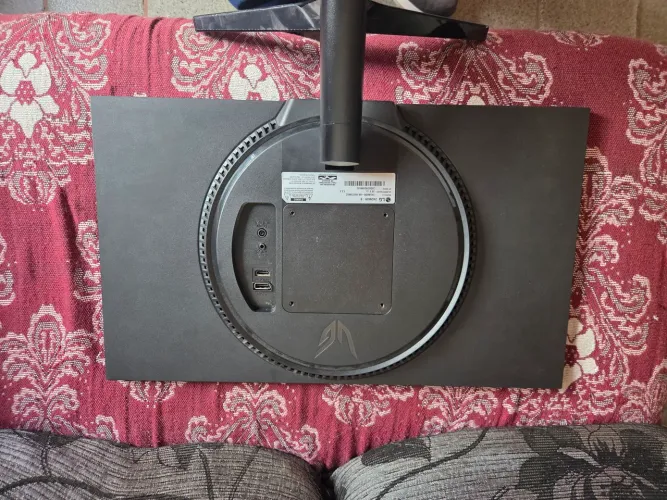 Monitor lg ultragear 24p 144hz