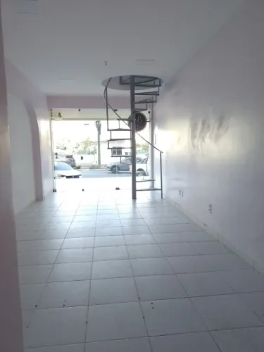 LOJA RENASCENÇA 58M²