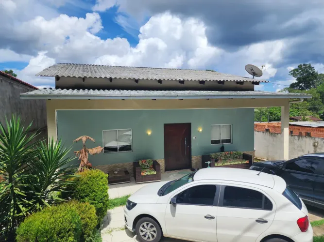 Bosque Tarumã, Excelente casa térrea, 2 suítes + 1 quarto, escritório, piscina, Completa