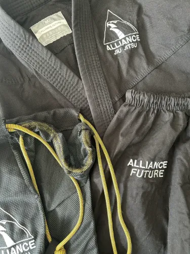 Kimono Alliance JiuJitsu núm 2 (9-10anos) 