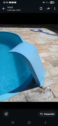 Cascata de piscina em fibra usada