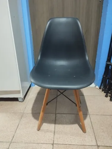 2 Cadeiras preta