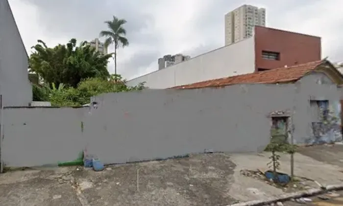 Excelente terreno para construtores !