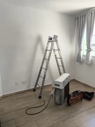 Instalação de ar condicionado ( APARTIR DE R$ 750,00)