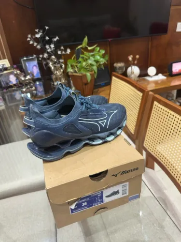 Mizuno pro 14 tamanho 38