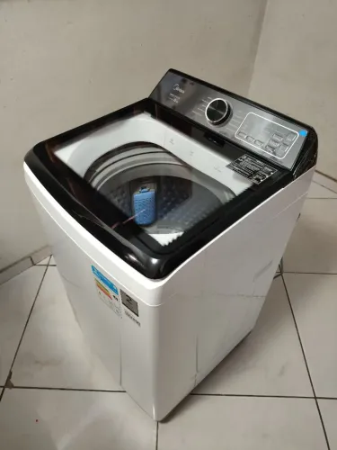 Máquina de lavar Midea 12 kg com cesto de inox zerada novinha apenas 3 meses de uso
