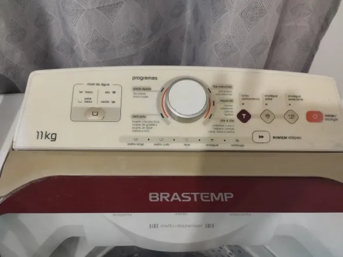 MÁQUINA DE LAVAR BRASTEMP 11 kilos