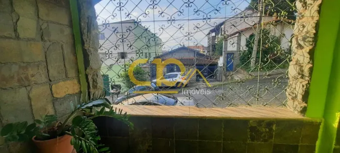 CASA 3 QUARTOS, 2 VAGAS E QUINTAL PARA LOCAÇÃO, CACHOEIRINHA, BELO HORIZONTE/MG.