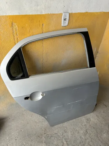 Porta traseira gol G6 13/14