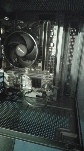 2 pentes de ram ddr4 2400mhz