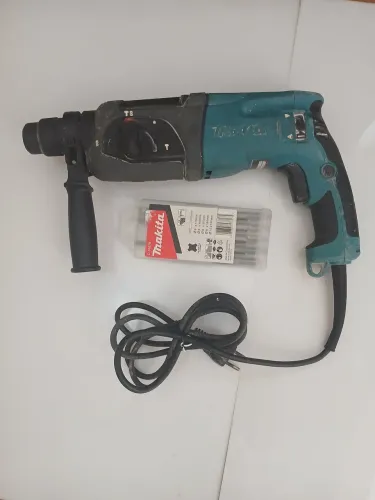 Furadeira martelete makita