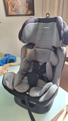 Cadeira Infantil para Carro Legacy  0 - 36k cinza- voyage