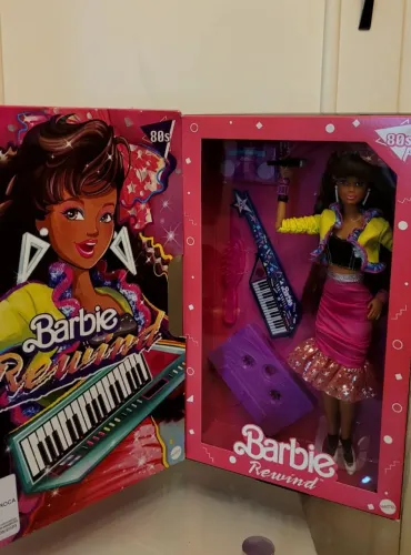 Barbie Rewind Anos 80 Teclado